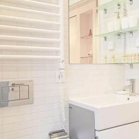 Lejlighed Bairro Alto Charming Bright With Ac Elevator